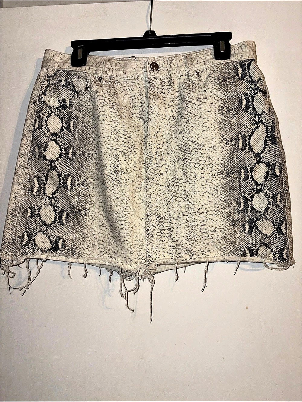 MOMOKROM Animal Print Denim Shorts Size UK 14 / EU 42